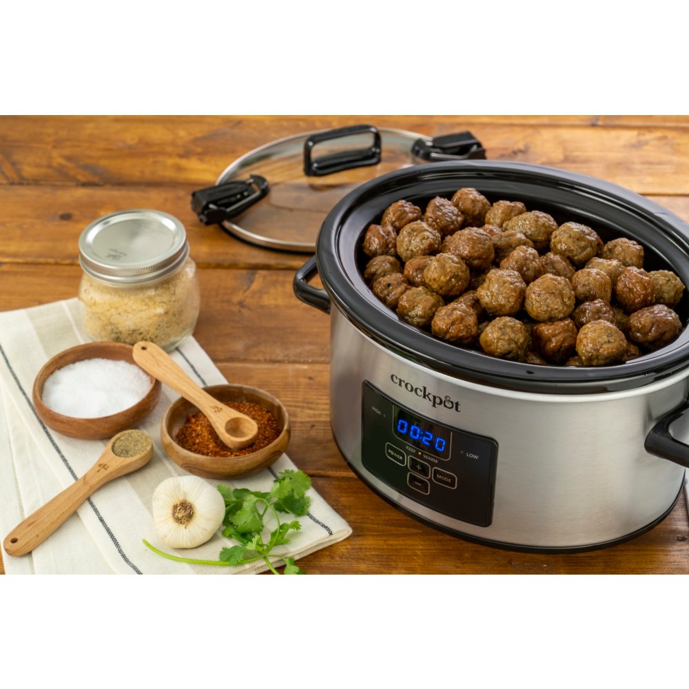 crock-pot-programmable-4-quart-cook-and-carry-slow-cooker-stainless-steel-k5 crockpot_shot_9_CPSCVC40LL-S copy